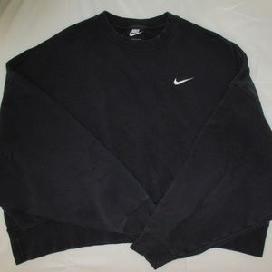 Nike Oversized Cropped Crew Neck